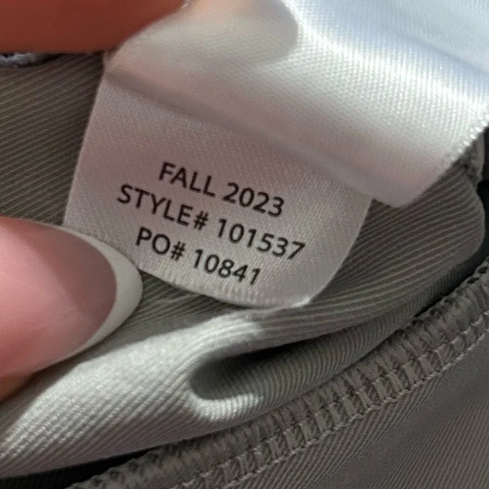 Rhone commuter slim fit pants size 34 gray - Picture 7 of 8